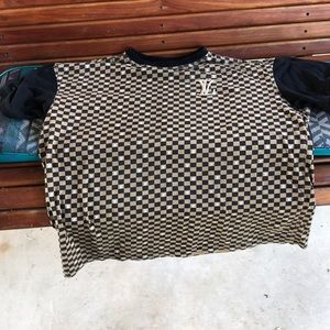 A Louis Vuitton xl shirt 100% real